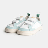 Zapatilla respetuosa modelo Indi en Verde