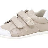 Zapatilla respetuosa en piel color Crema