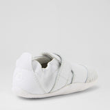 Deportiva respetuosa Xplorer Go White primeros pasos