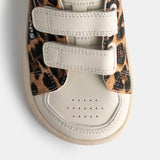 Zapatilla respetuosa modelo Rafi Leopardo