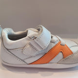 Zapatilla respetuosa primeros pasos Chase White-Orange peel - Ohana Barefoot