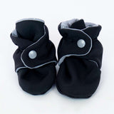 Patucos respetuosos impermeable para porteo en color Negro