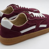 Sneakers barefoot Marina serraje en color granate