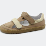 SANDALIA RESPETUOSA VIENTO ARENA DE 2 VELCROS BLANDITOS BY CRIO´S - Ohana Barefoot