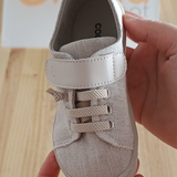 Lona respetuosa Iduna Piedra