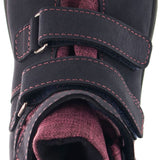 Bota respetuosa con membrana impermeable en color Burdeos