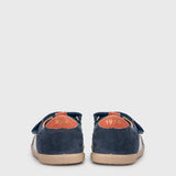 Deportiva respetuosa infantil Berlin Jeans en horma Wide