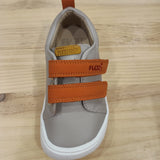 Zapatilla respetuosa infantil Kobe Stone/Papaya