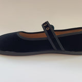 Merceditas barefoot de terciopelo Negro con hebilla y ojales