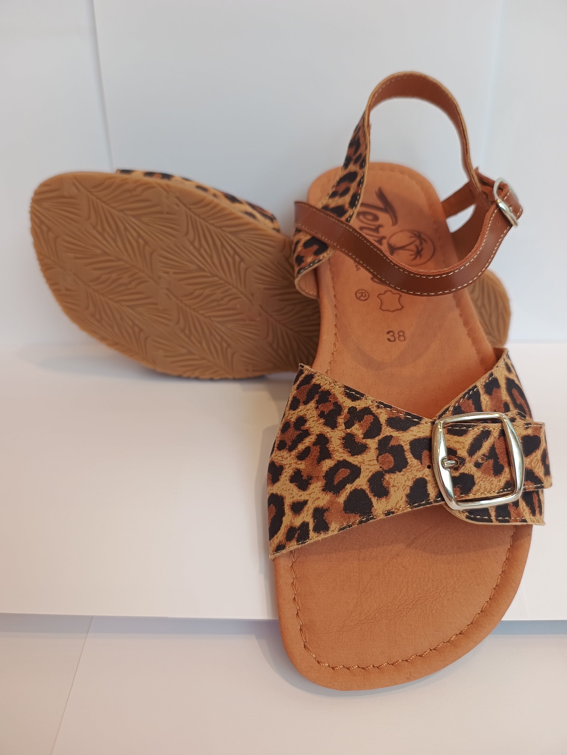 Sandalia barefoot Elx Leopardo - Ohana Barefoot