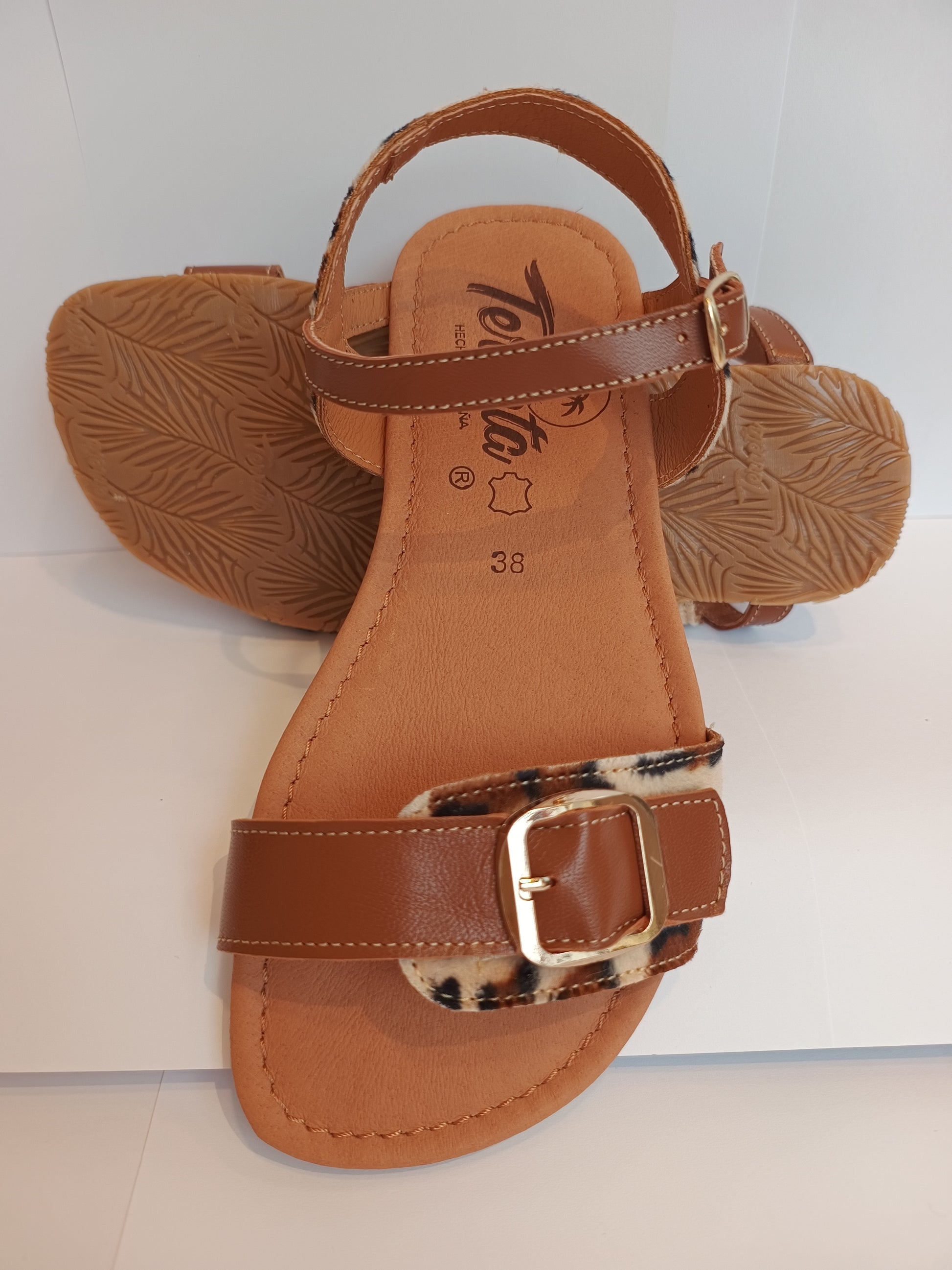 Sandalia barefoot Tabarca pelo Leopardo - Ohana Barefoot