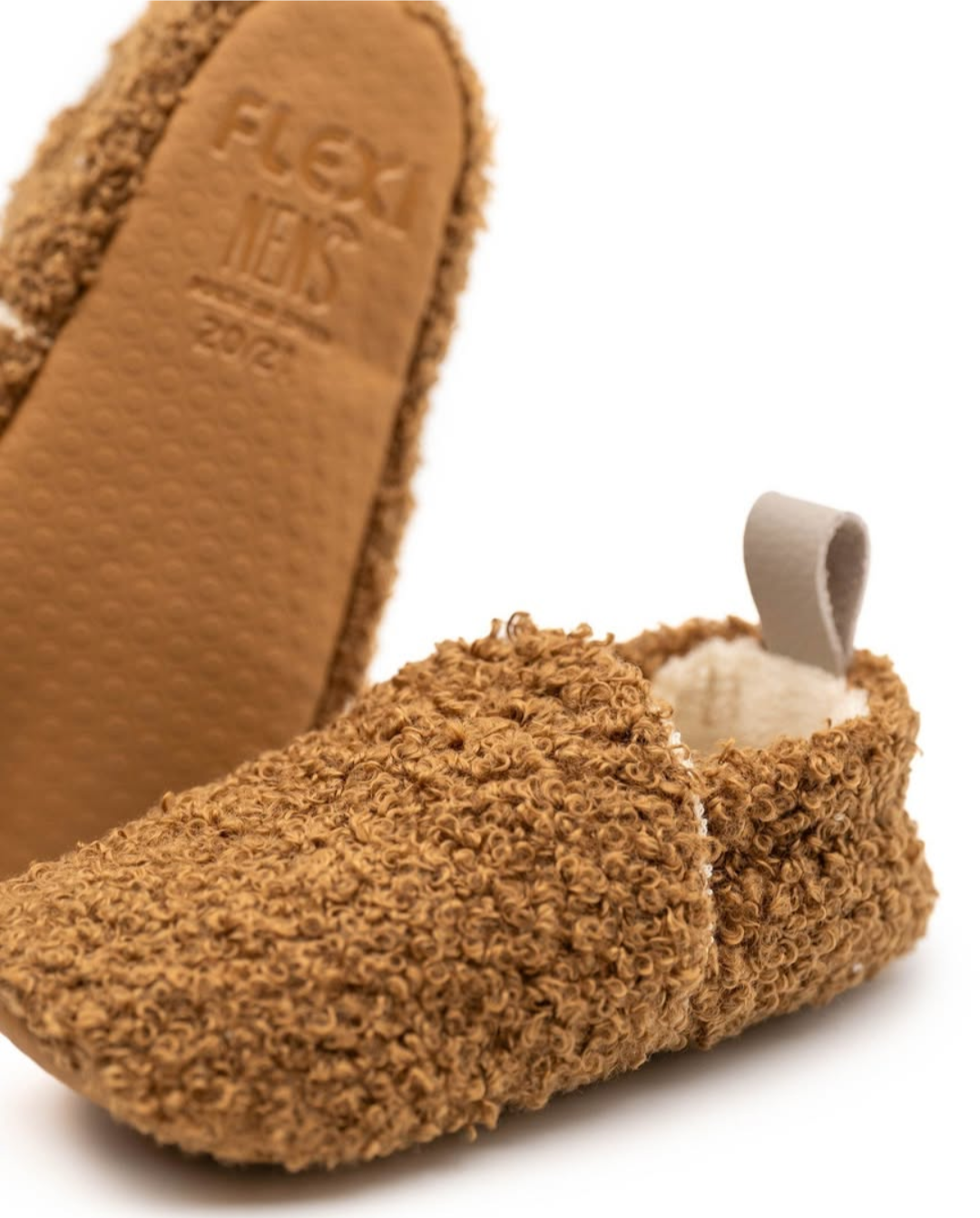 Zapatillas de casa respetuosa modelo Capellini Tabaco - Ohana Barefoot
