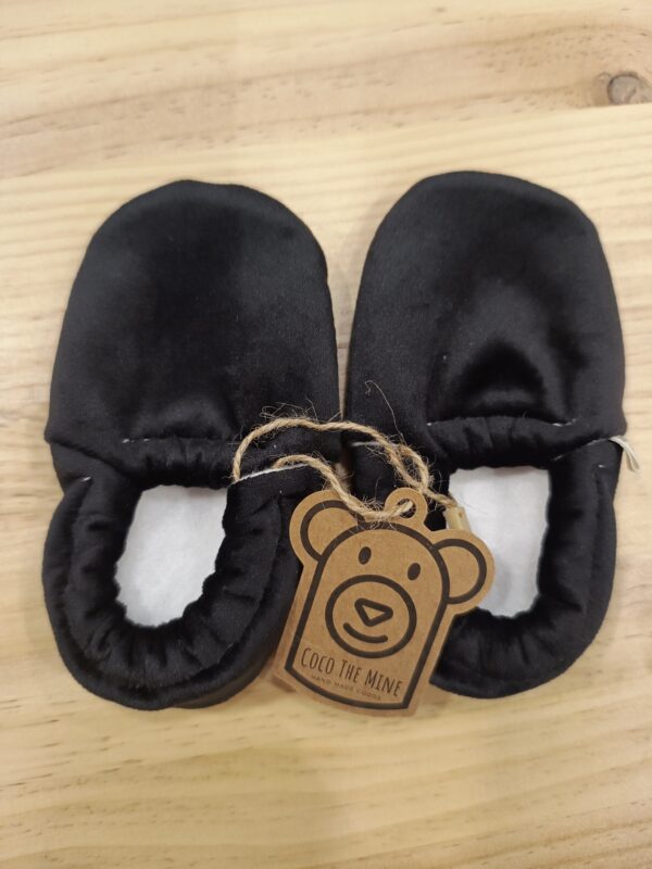 BABUCHA RESPETUOSA VELVET BLACK - COCO THE MINE - Imagen 3