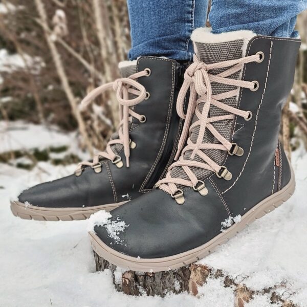 BOTA RESPETUOSA BAREFOOT FARE BARE MARRON CON BORREGUITO Y MEMBRANA IMPERMEABLE - Imagen 7