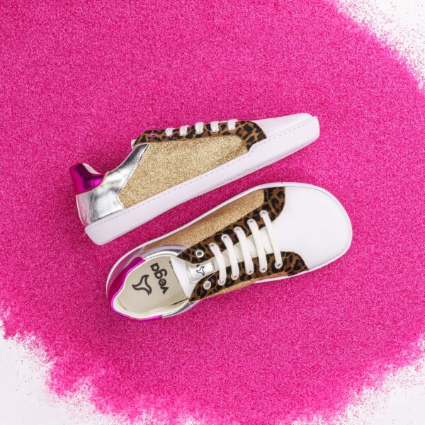 DEPORTIVA RESPETUOSA POP FUCSIA DE NAVEGA BAREFOOT - Imagen 6