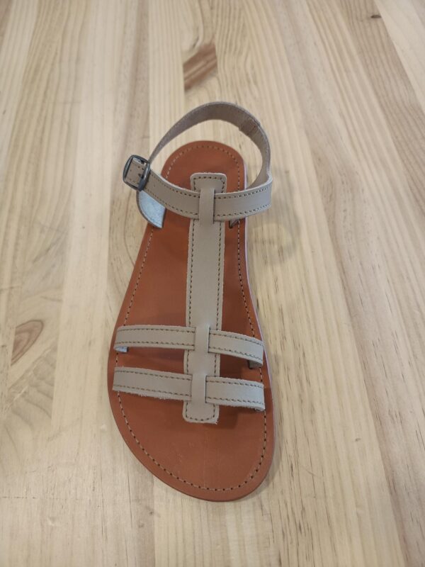 SANDALIA DE PIEL LAMA ARTPELLE MODELO 370 - Imagen 2