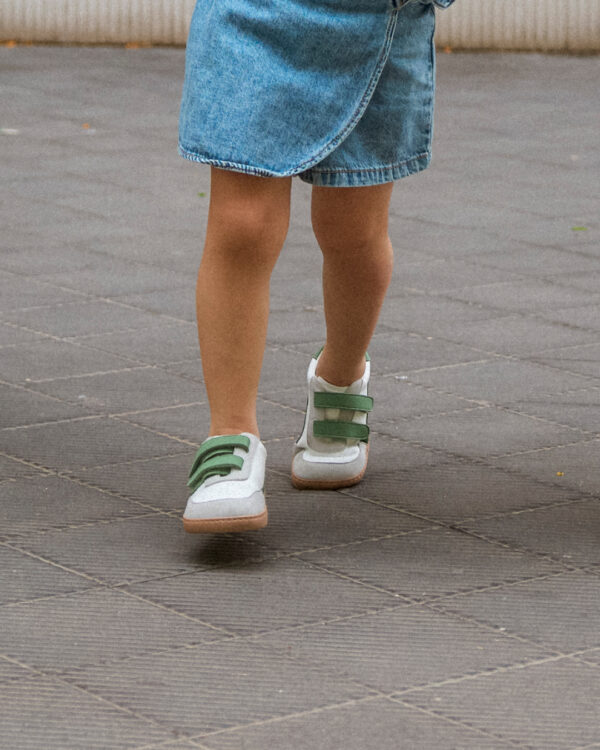 DEPORTIVA RESPETUOSA PETRA MINI FOGRE - MURIS BRAND - Imagen 6
