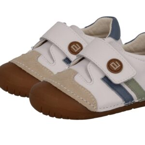 DEPORTIVA RESPETUOSA PRIMEROS PASOS GATEAFLEX ZEUS BLANCO CON JEANS DE ANDANINES